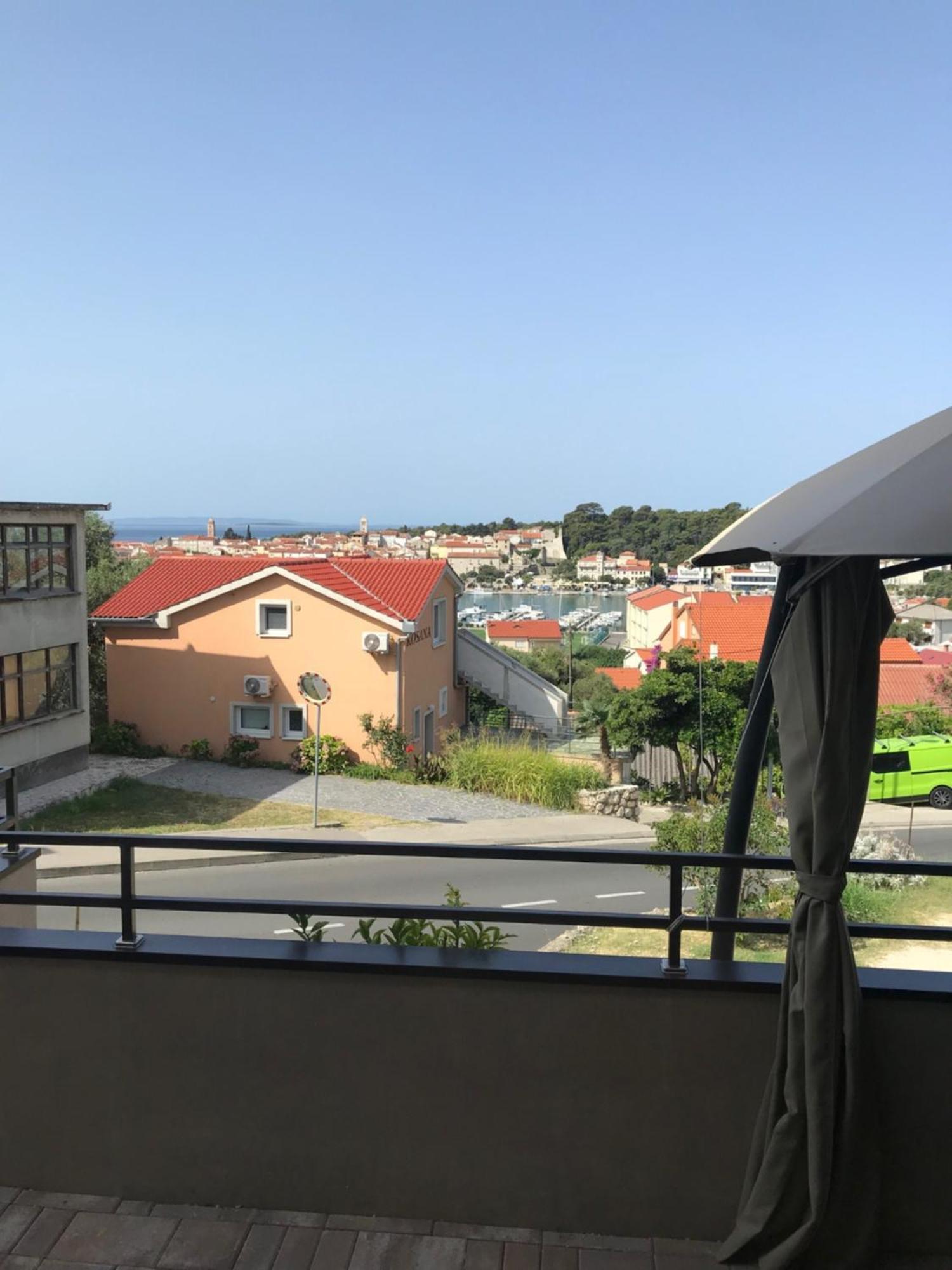 Apartments Jelka Banjol Exterior photo